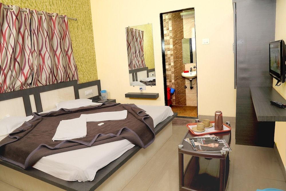 The Travellers Inn Deluxe Double Room