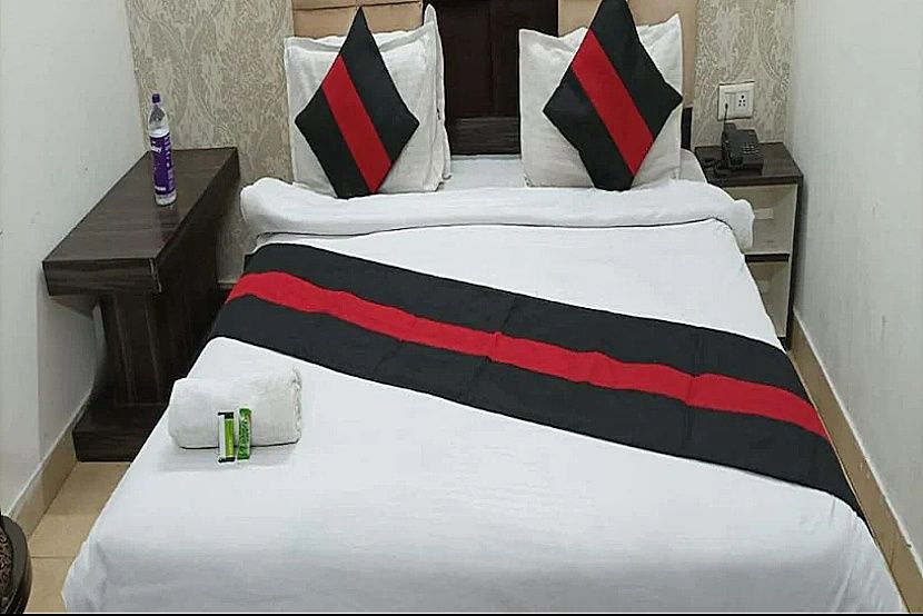 undefined Hotel Shri Hari 9