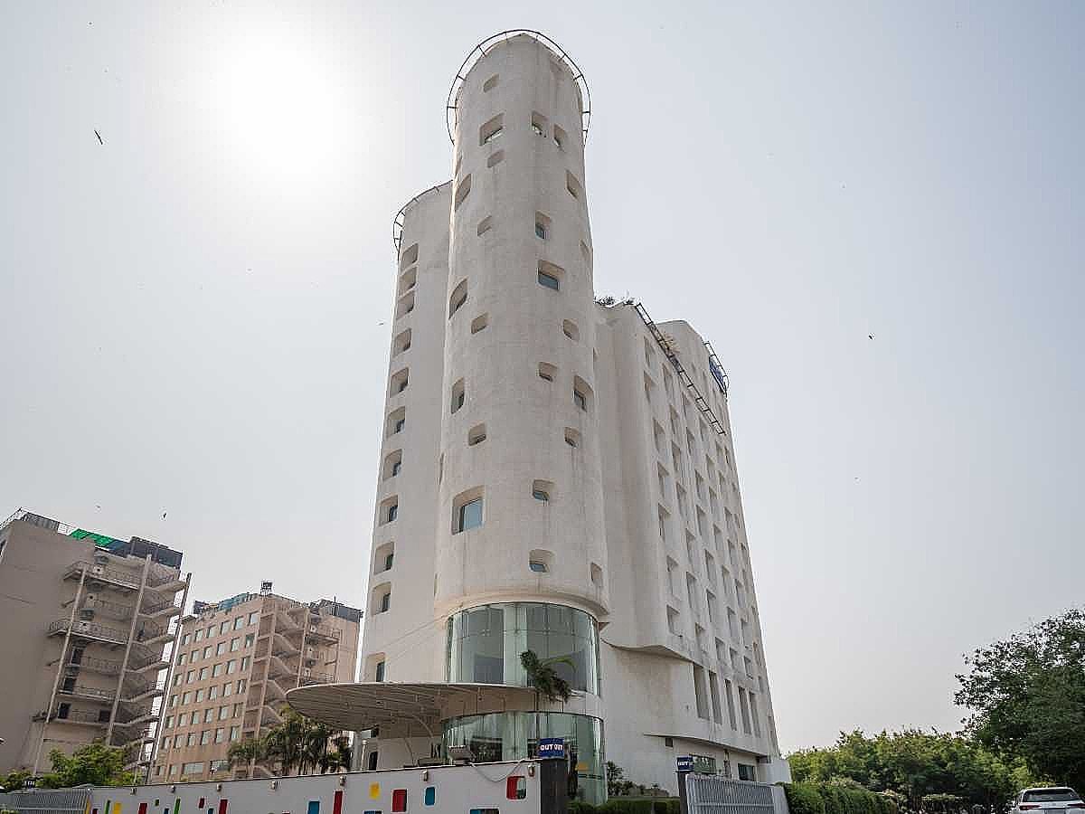 Hotel Exterior