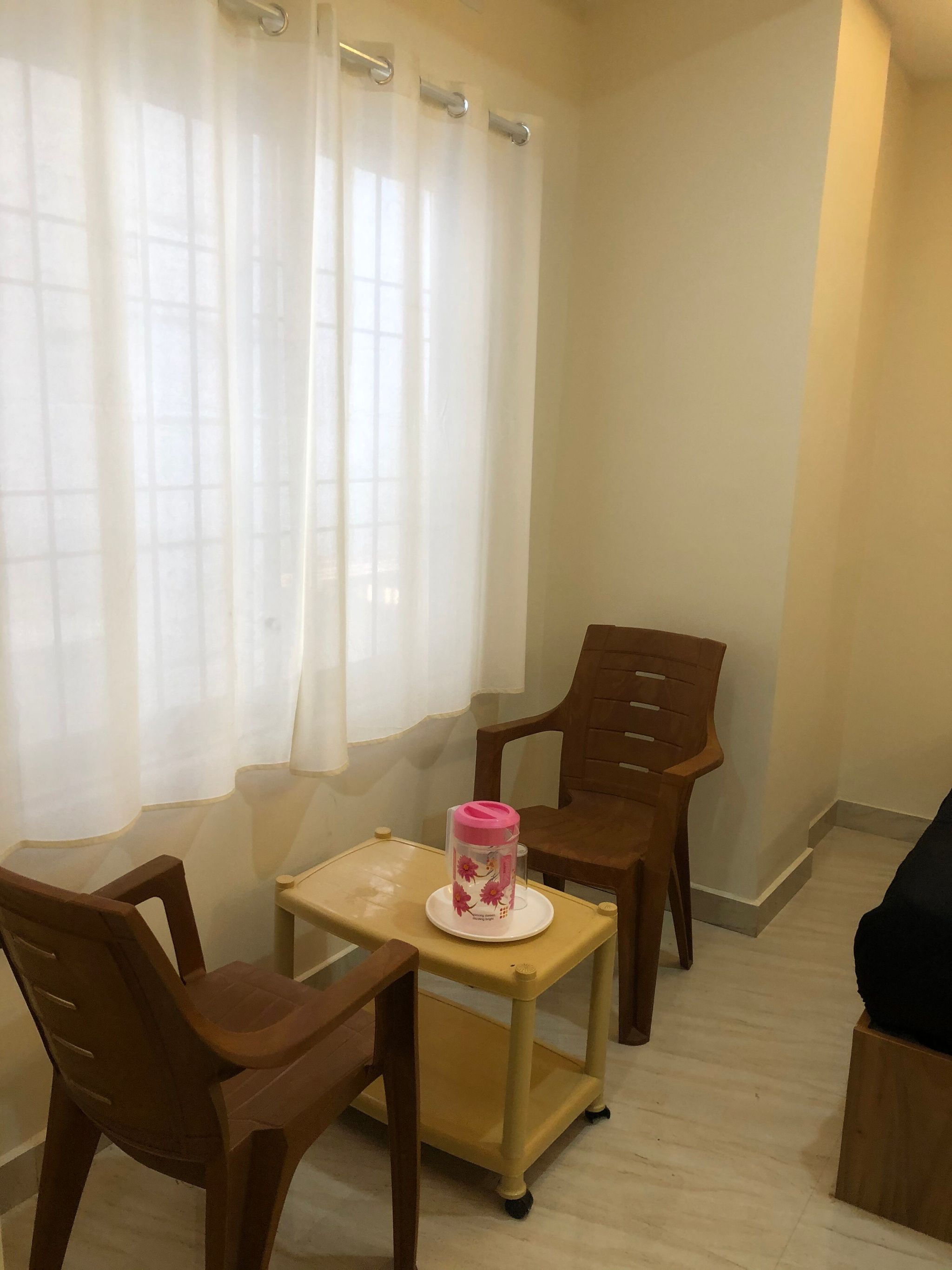 Veekay Regency Double Non AC 4