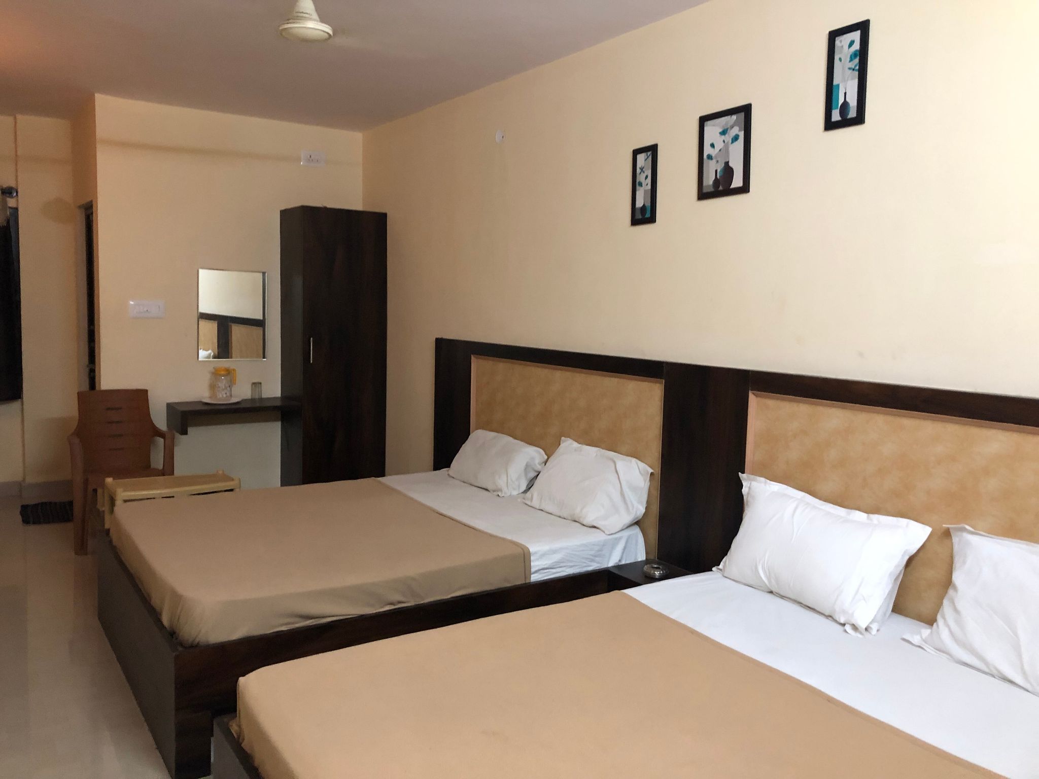 FAMILY FOUR BED ROOM