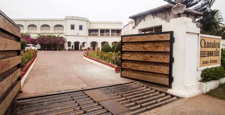 Hotel Exterior