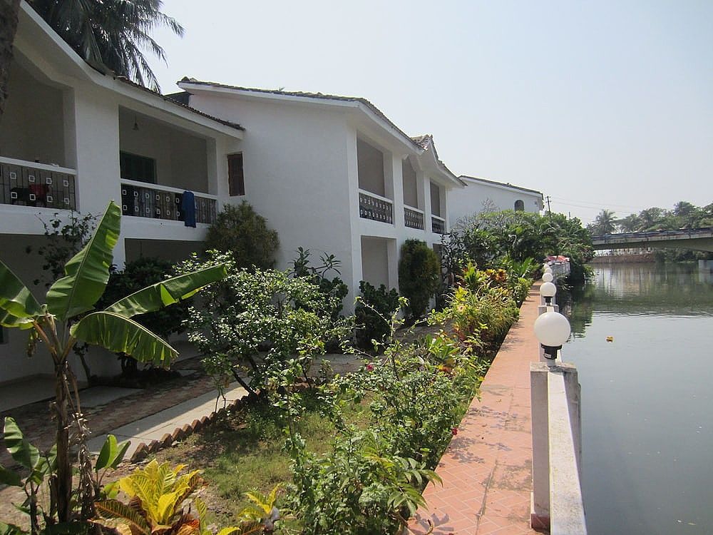 undefined Hotel Riverside 2
