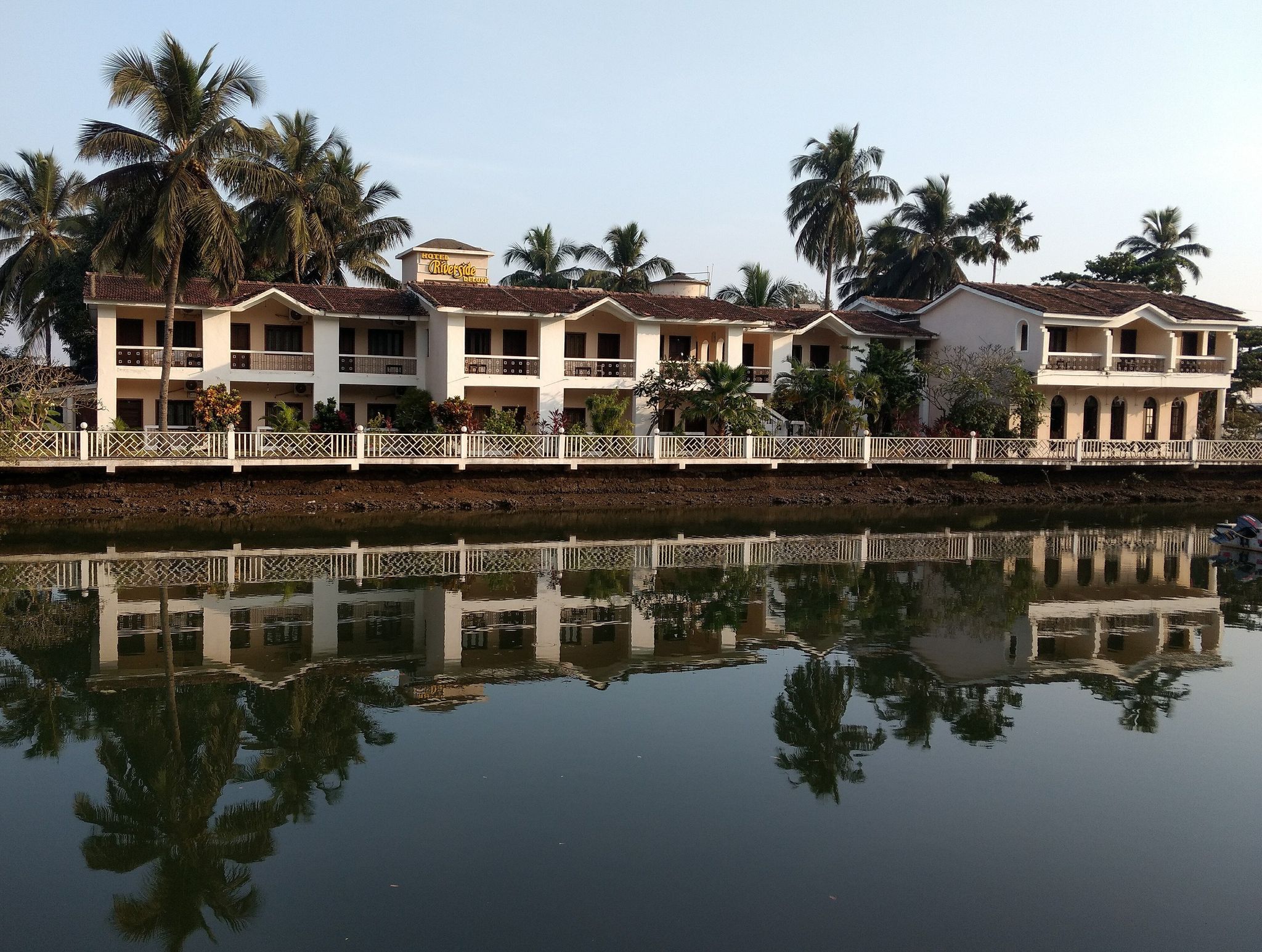 undefined Hotel Riverside 10
