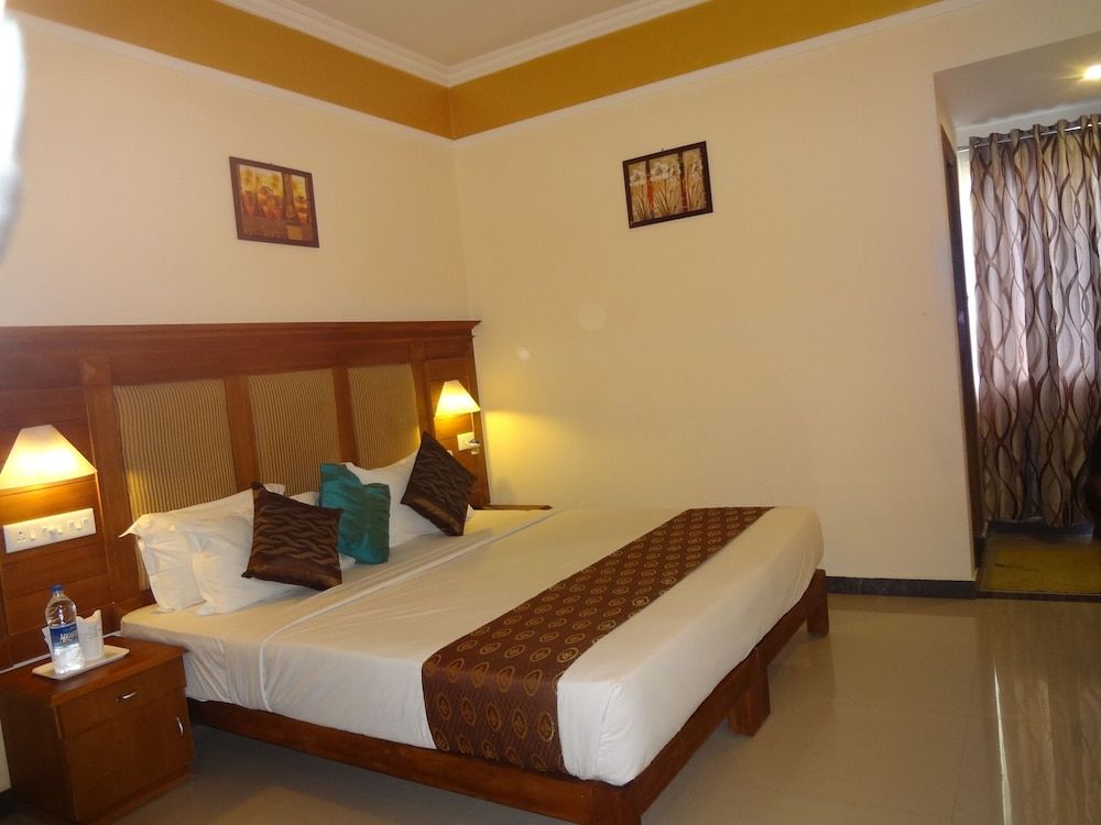 Seasons Thekkady Classic Non-A/C 7