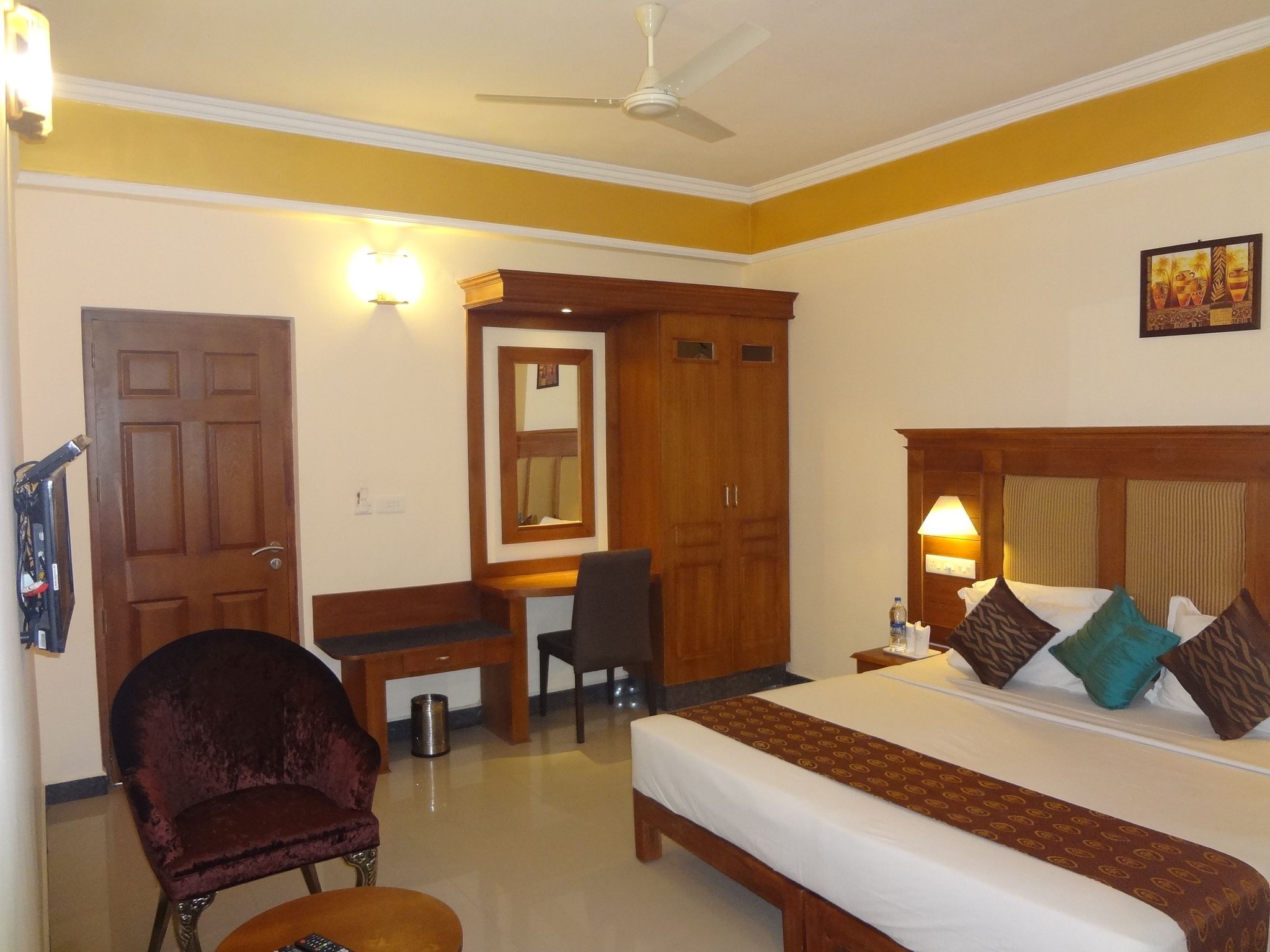 Seasons Thekkady Classic Non-A/C 5