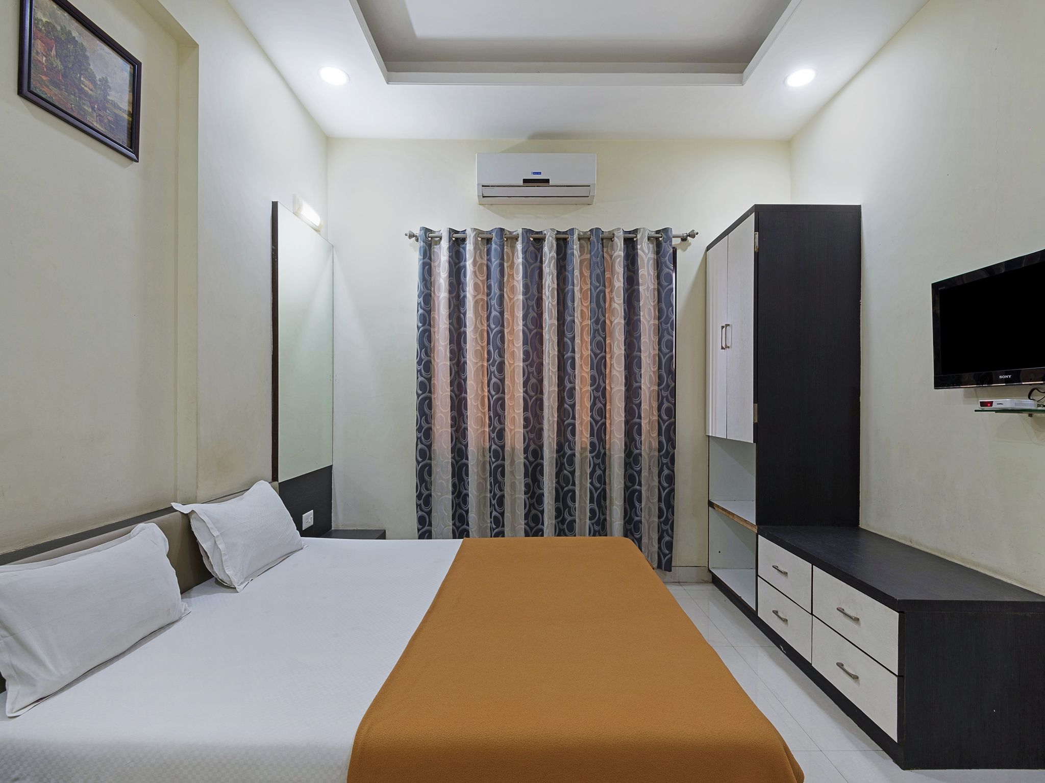 Double Bed Room Non-A.C