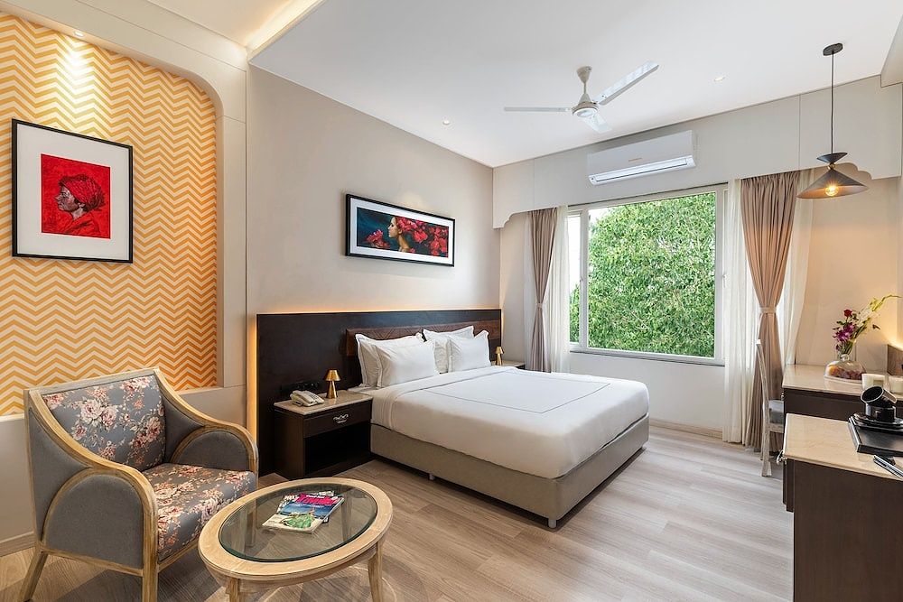 Executive Room