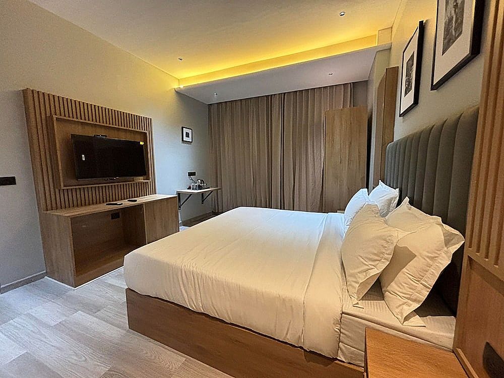 Luxury Room