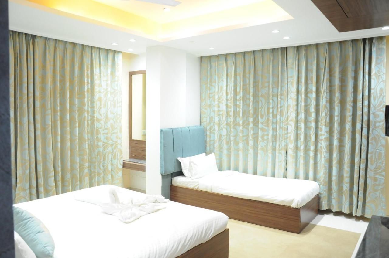 Privilege Triple Club Room AC Room