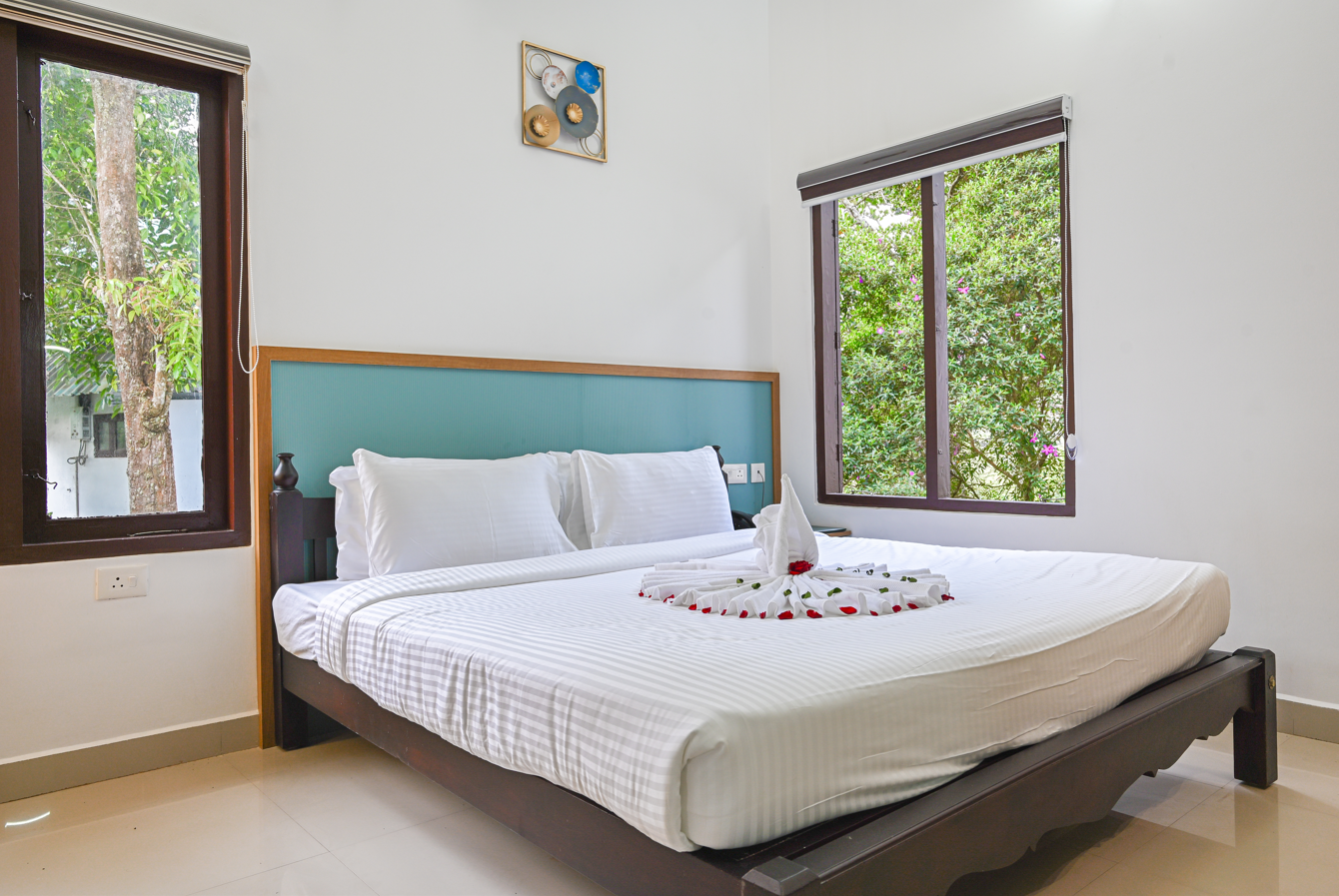 Misty Lake Resorts By Sylora Hotels Misty Deluxe Room 6