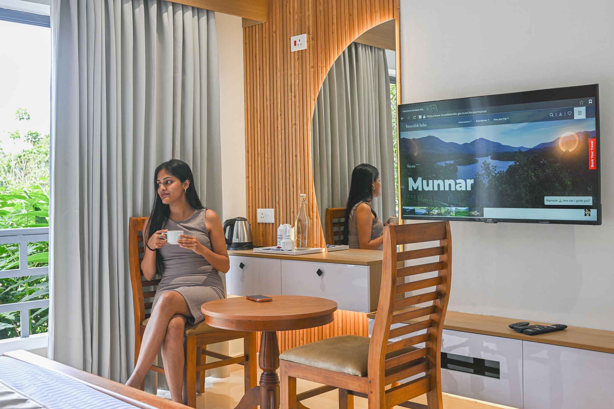 Misty Valley View Suite