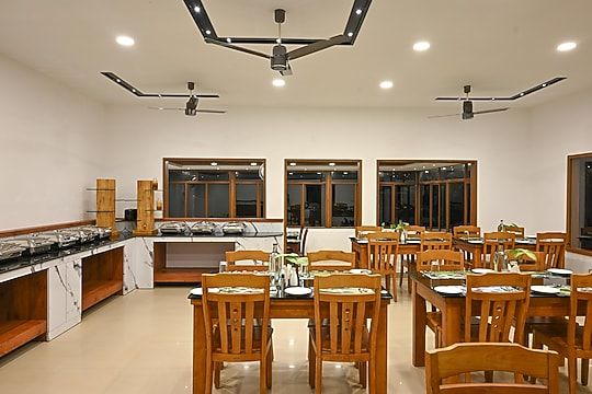 undefined Misty Lake Resorts By Sylora Hotels 3