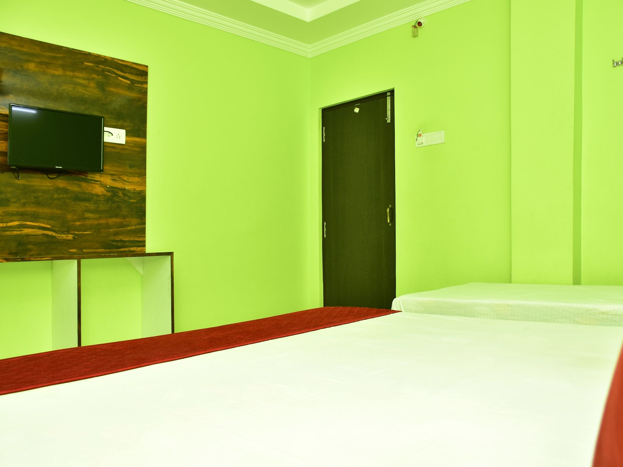 Hotel Sujan Residency Deluxe Non Ac Room 6