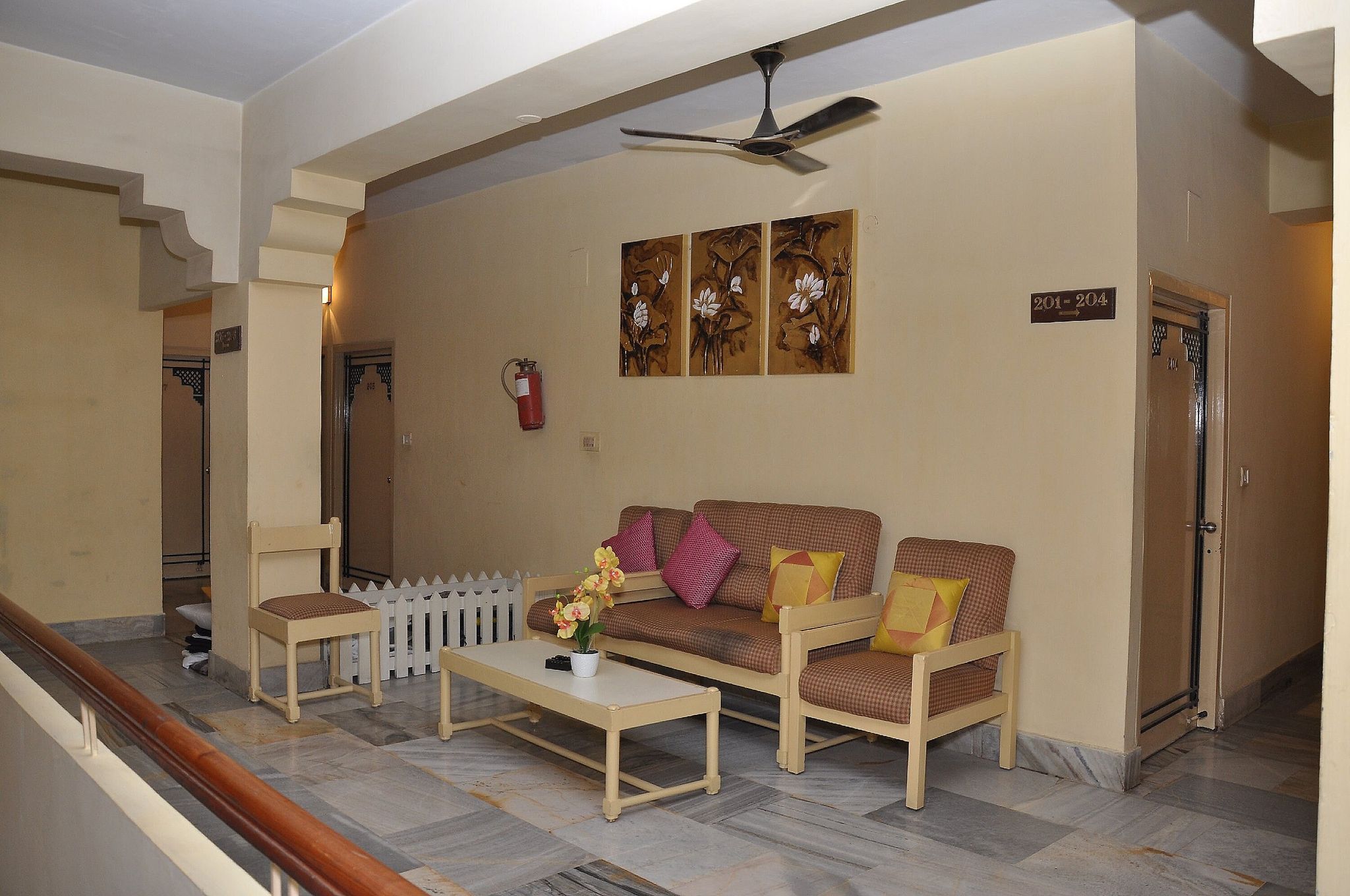 undefined Hotel Ambassador 3