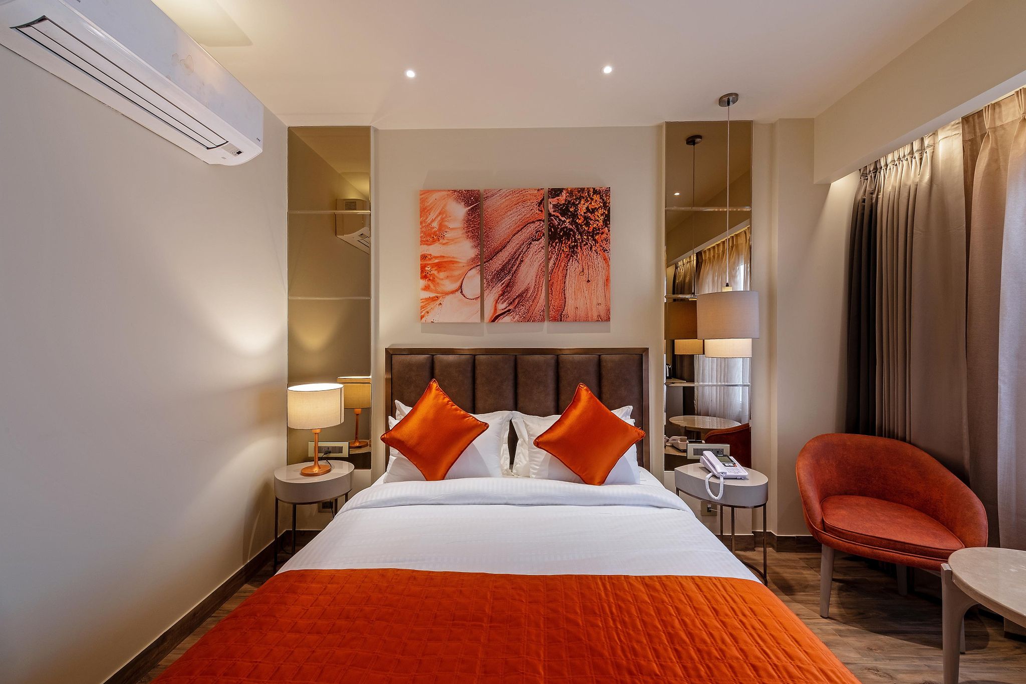 Hotel Saket 27 Deluxe Double Room 2