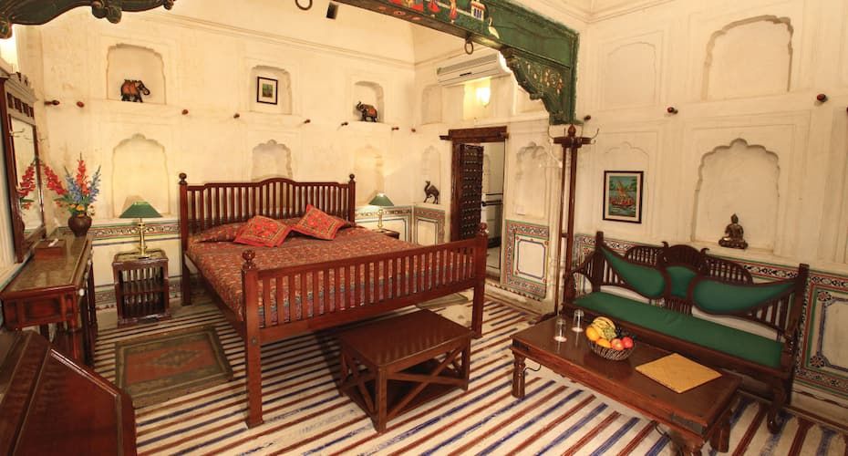 Grand or Deluxe Room