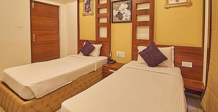 Icon Suites by Bhagini Deluxe Room 12