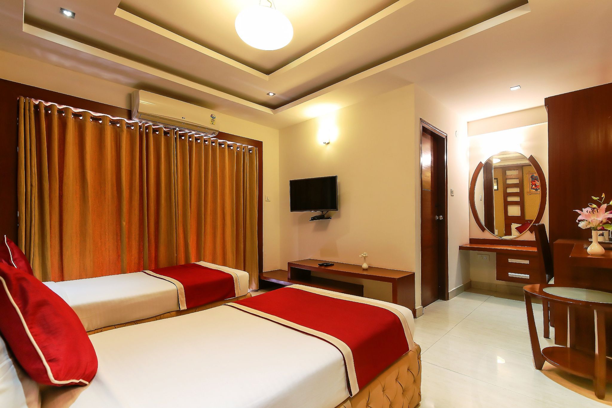 Icon Suites by Bhagini Deluxe Room 6