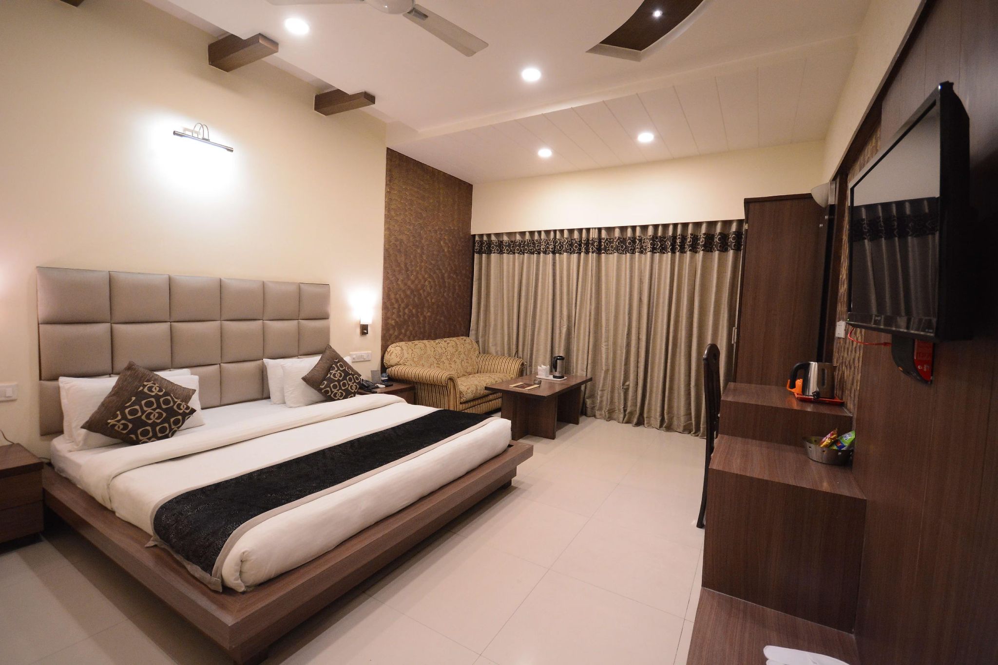 image_735720_ec5b5b93-0573-4cb4-a04b-3374803e2f99