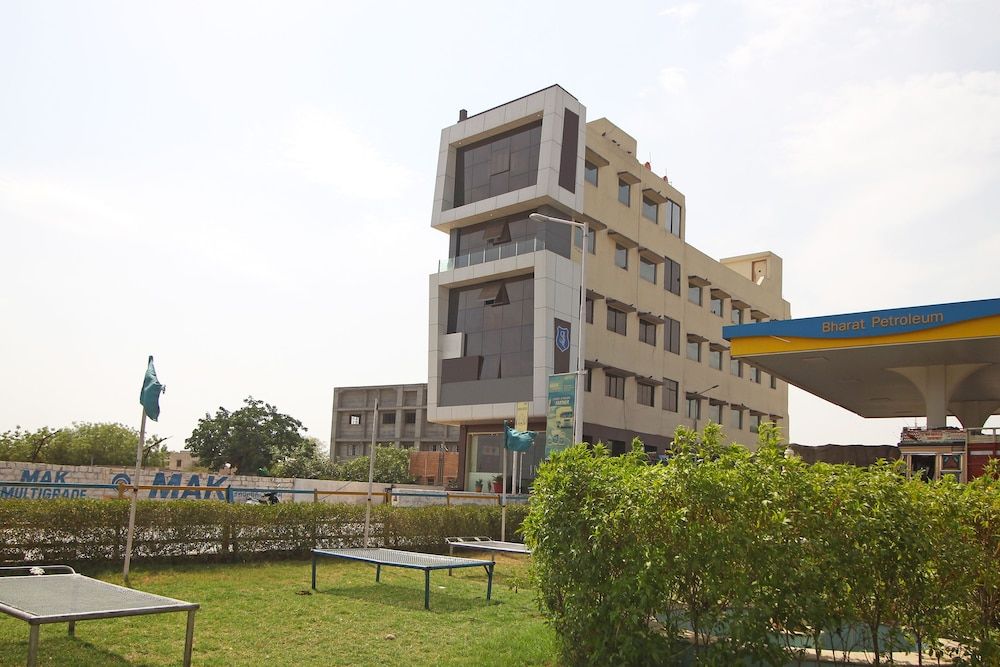 undefined Hotel The JS Regency 6