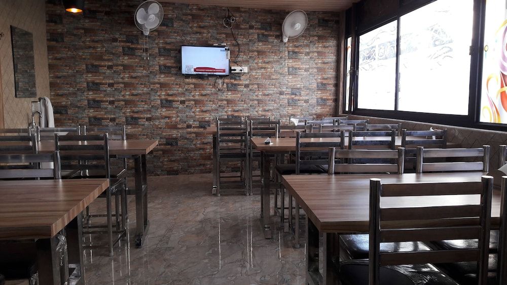 undefined Hotel Mittal Inn 4