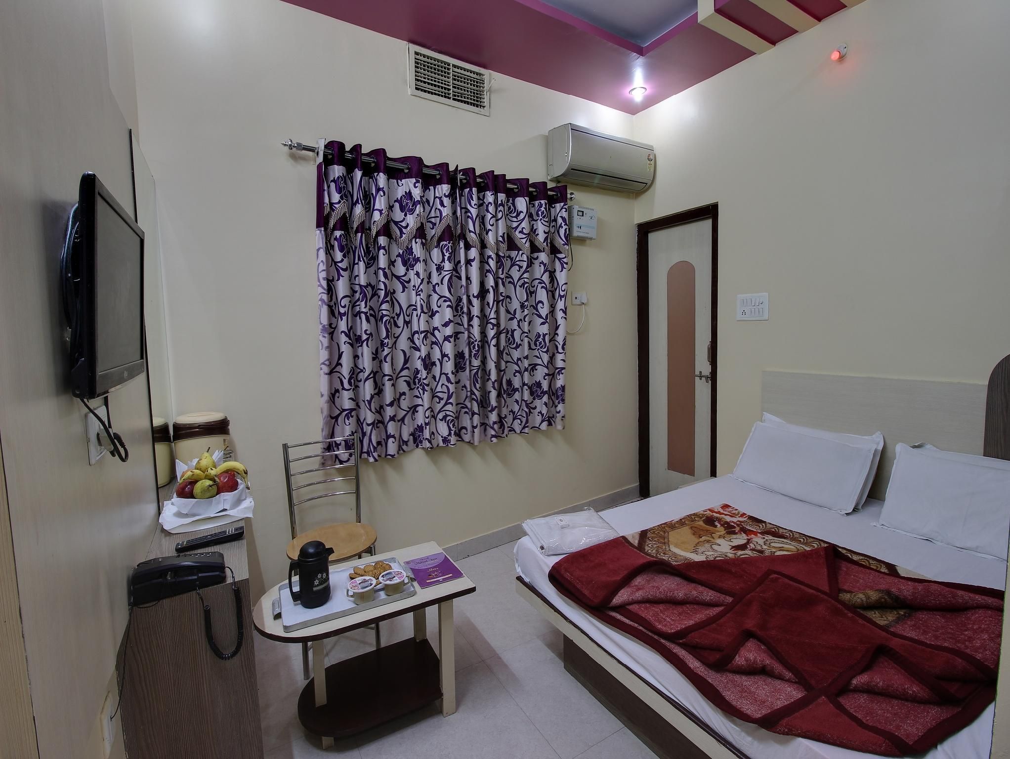 Super Deluxe Air Conditioining Room