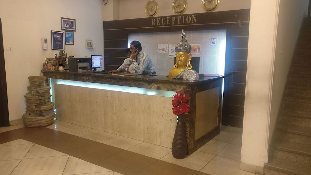 undefined Hotel Mansarover Paradise 2