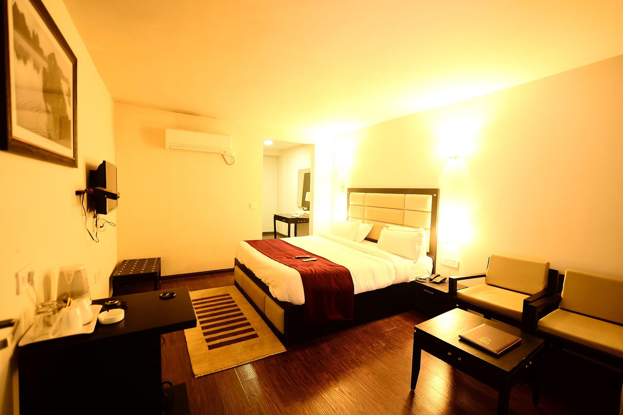 Deluxe Room (2 persons only)