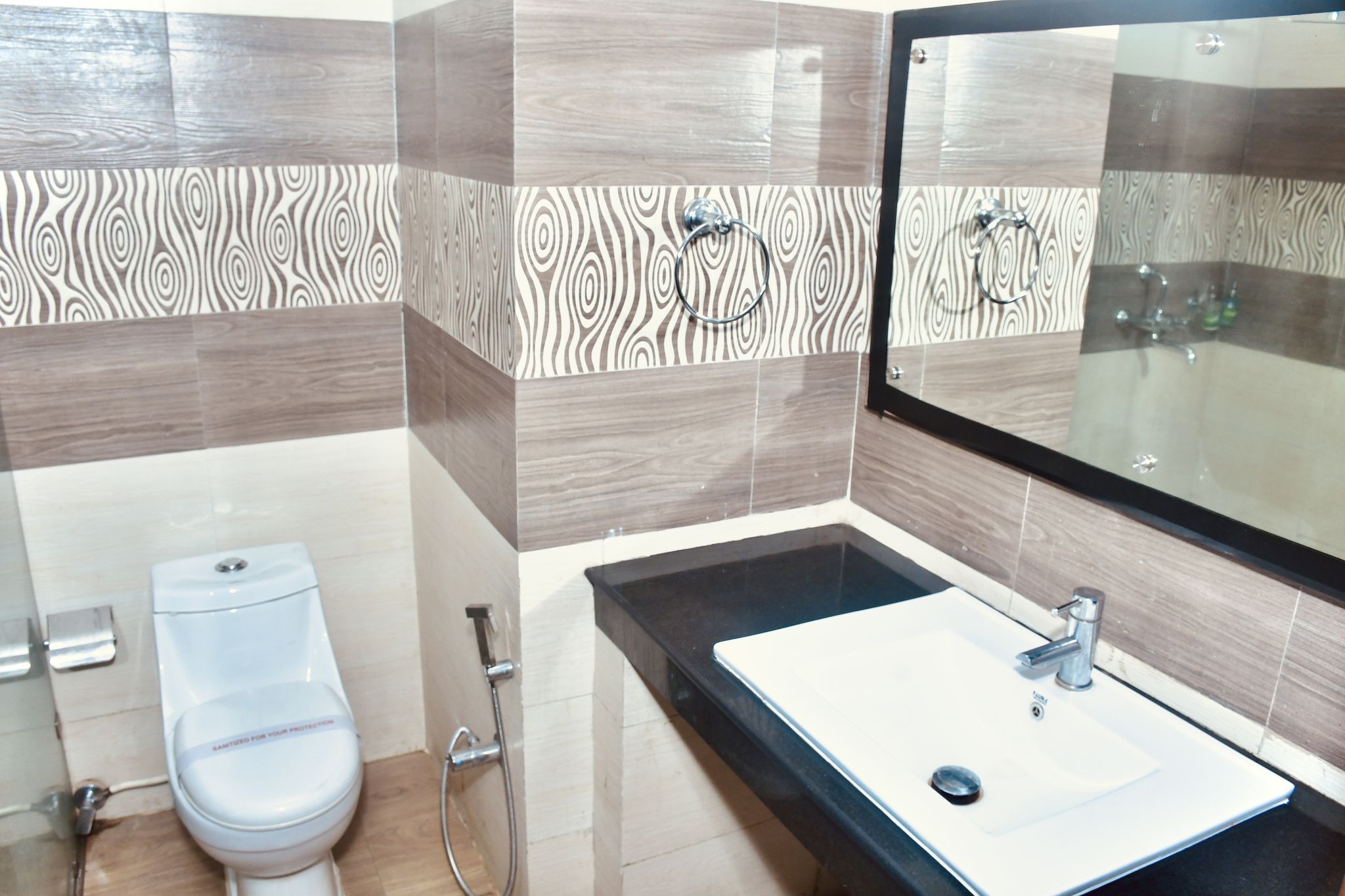 Hotel Flora Haridwar Executive Room 4