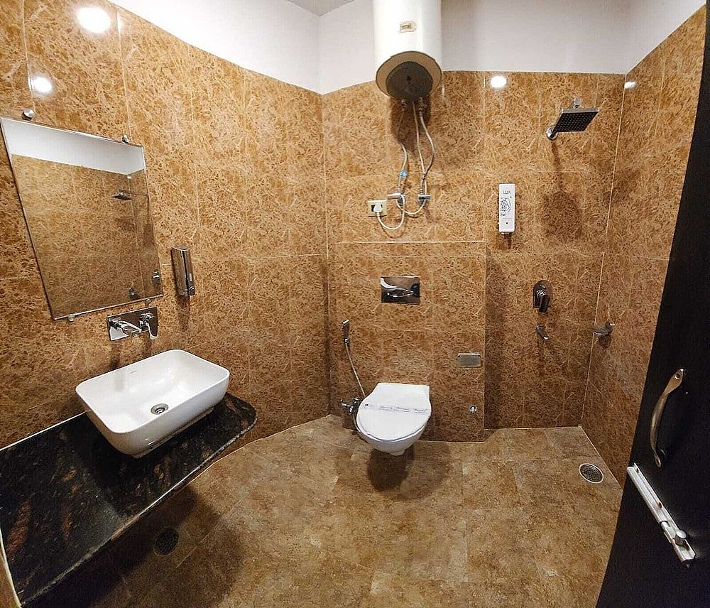 Hotel Mandakini Royale Executive Room 10