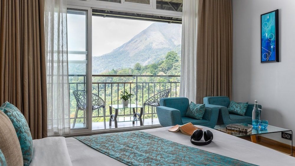 The Panoramic Getaway Deluxe Double Room 7
