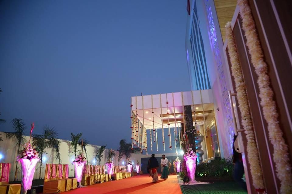 Hotel Exterior