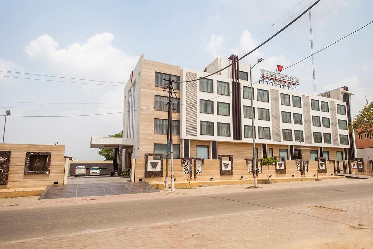 Hotel Exterior