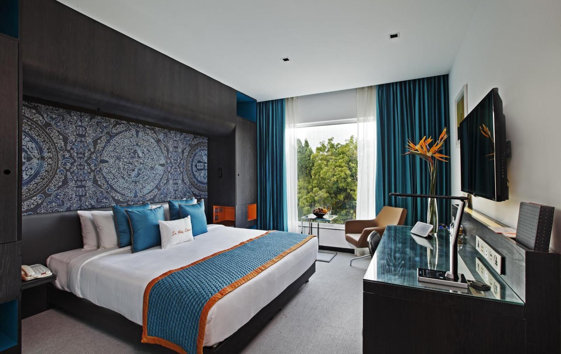 Zone By The Park Coimbatore Zone Room 8
