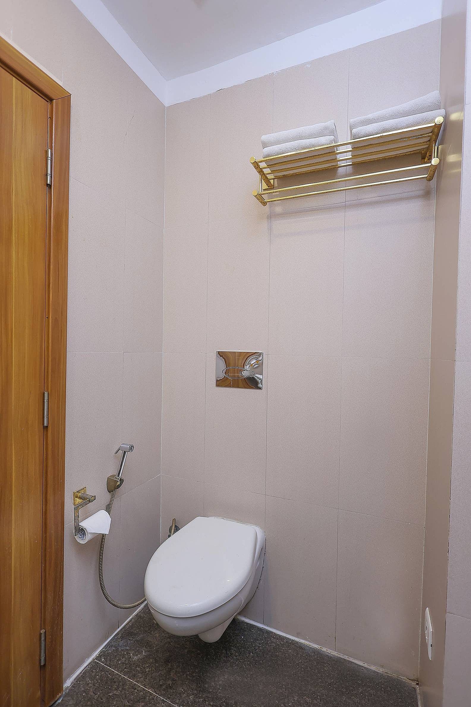 Le Roi Udaipur Golden Premium with Balcony 13