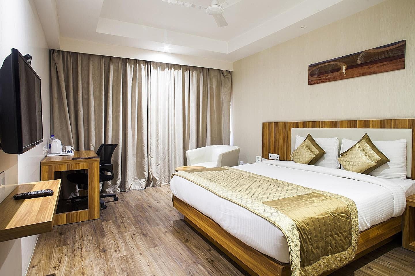 Le Roi Udaipur Silver Deluxe 6