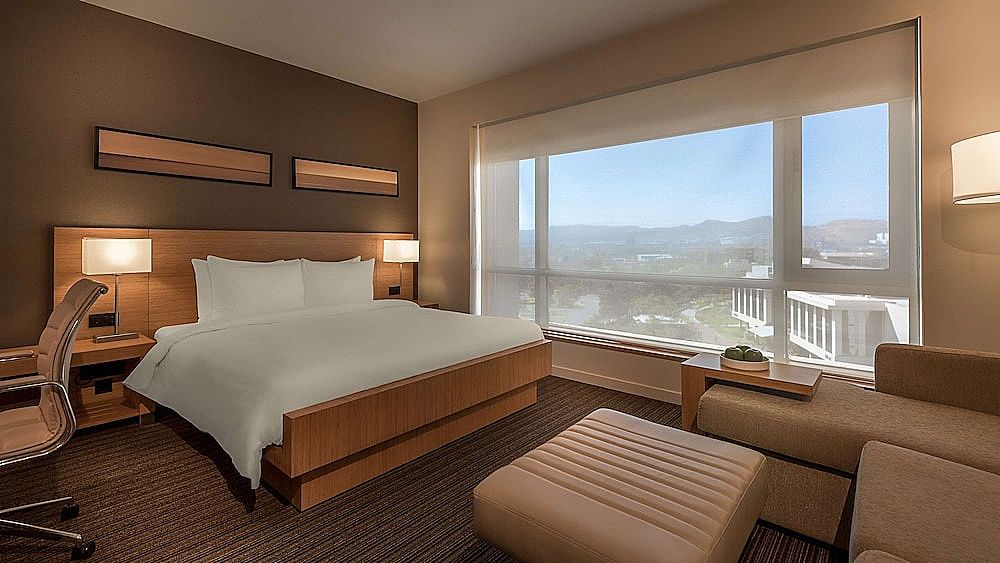 Room, 1 King Bed with Sofa bed (Specialty)