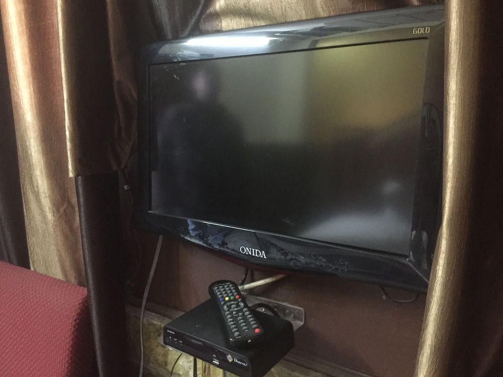 undefined Hotel Kings Inn 4