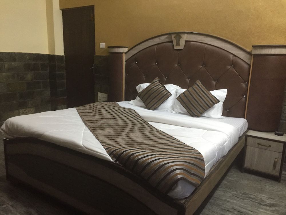 undefined Hotel Kings Inn 6