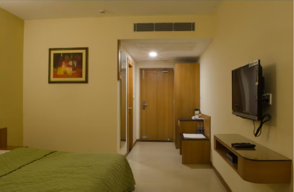 Nocci Residency Deluxe Room (Twin Bed) 3
