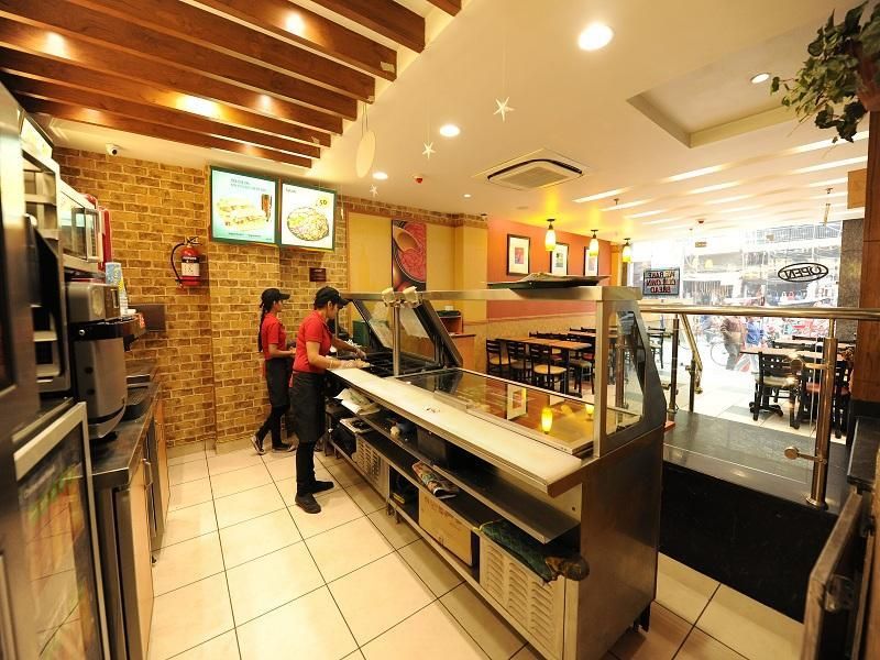 Food & Dining