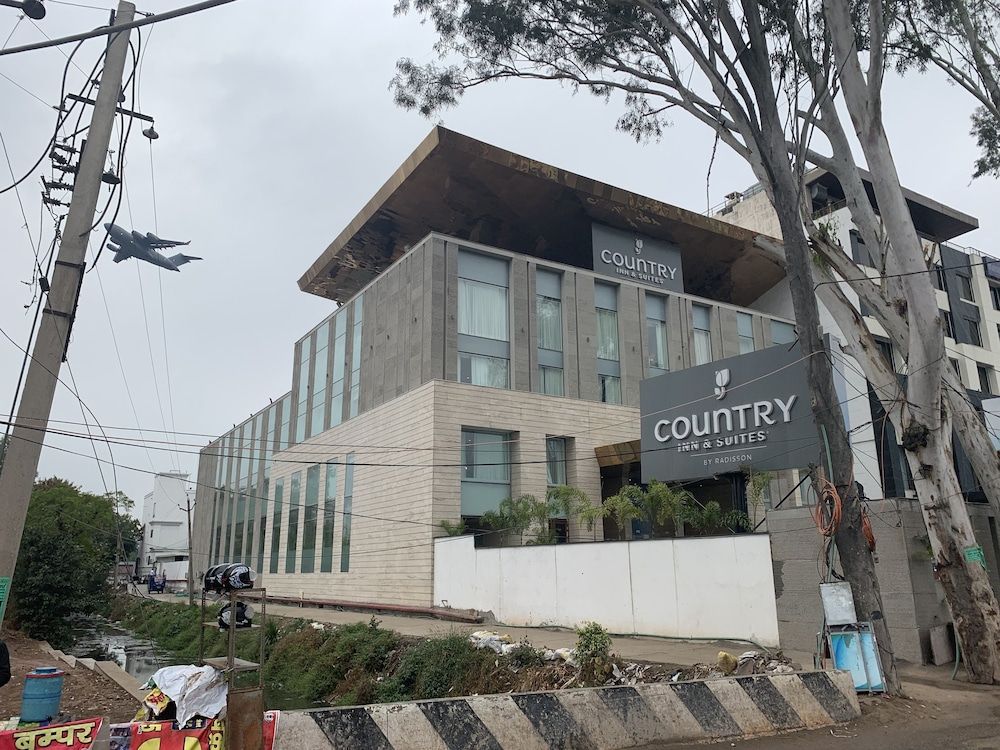 undefined Country Inn & Suites by Radisson Zirakpur 6