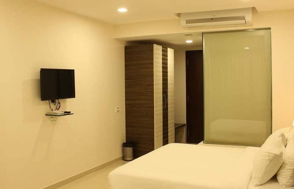 Maxx Value Hospitality Premium Room 3