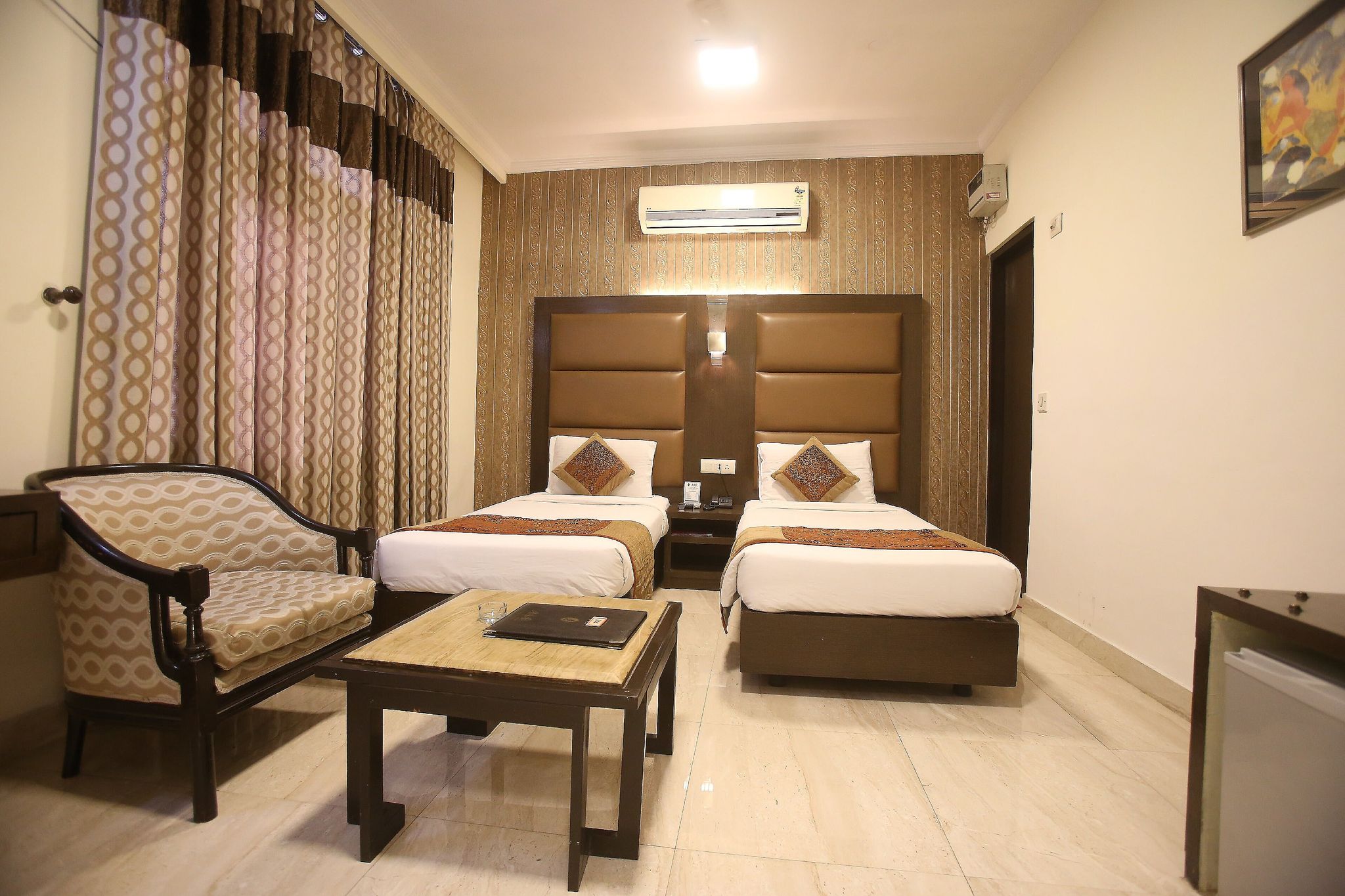 Amar Inn Superior King Room