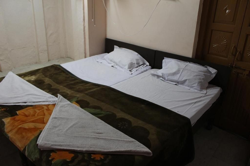 Jodhpur Heritage Haveli Deluxe Double Room 2