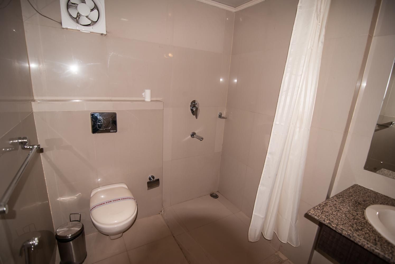 Hotel Mayor Executive room 8