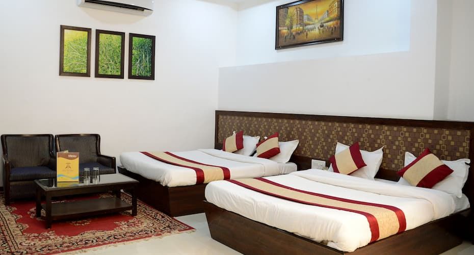 undefined Hotel Abu Grand 9