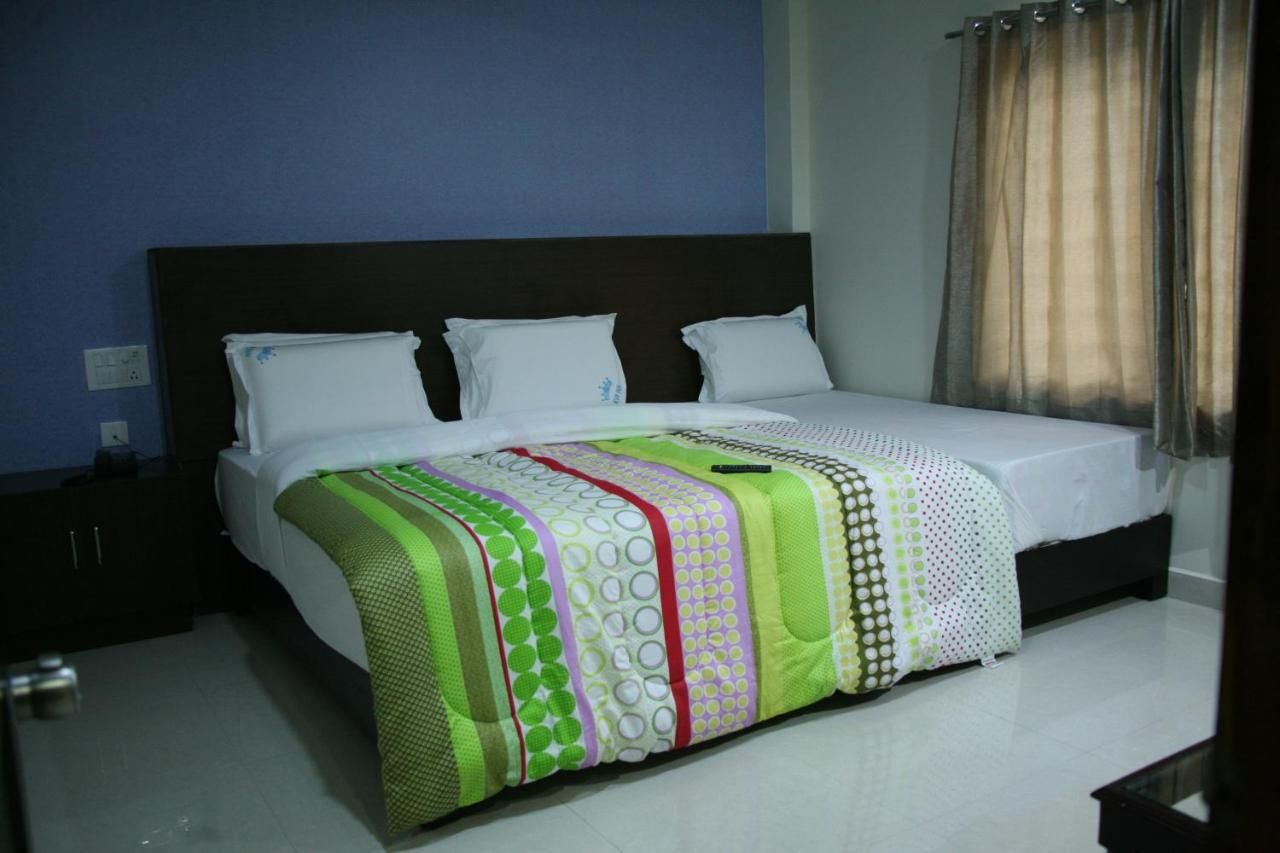 Executive Triple Ac Room