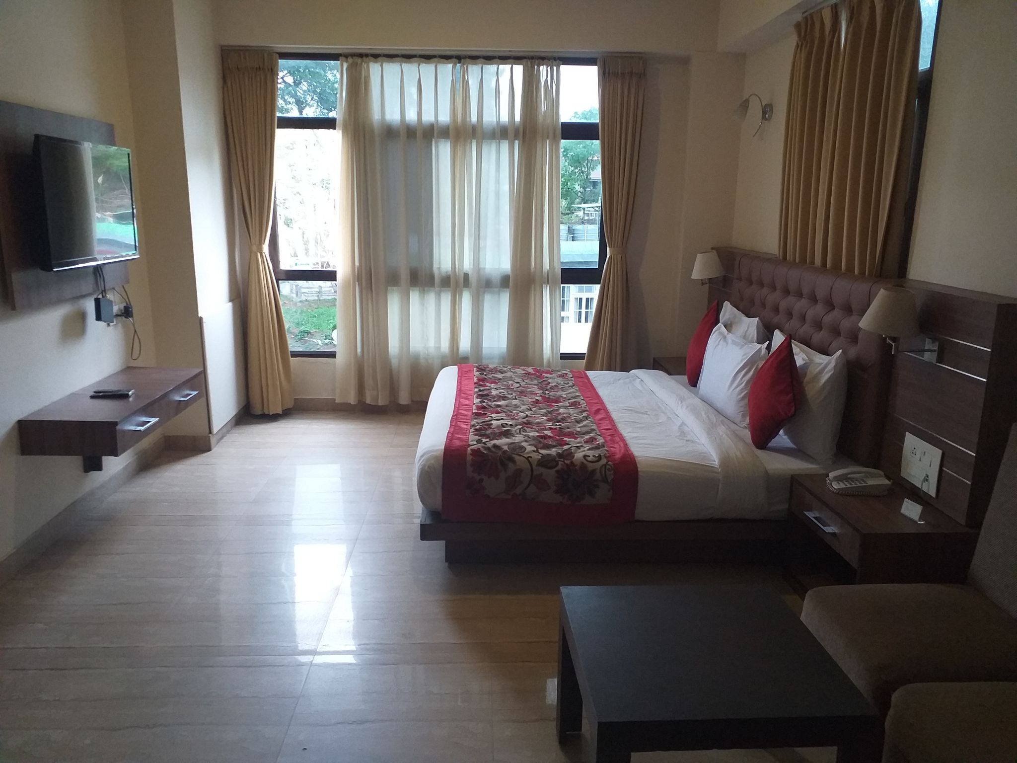 Sobralia Casino Resort & Spa Deluxe Double Room  2